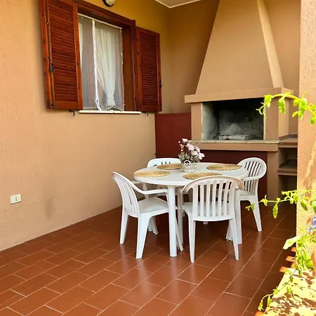 Villino Frau Melis Holiday home *